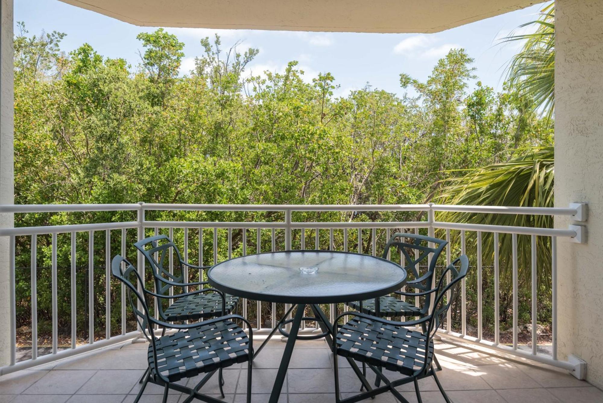 Sunrise Suites Jamaica Suite #102 Кі-Вест Номер фото